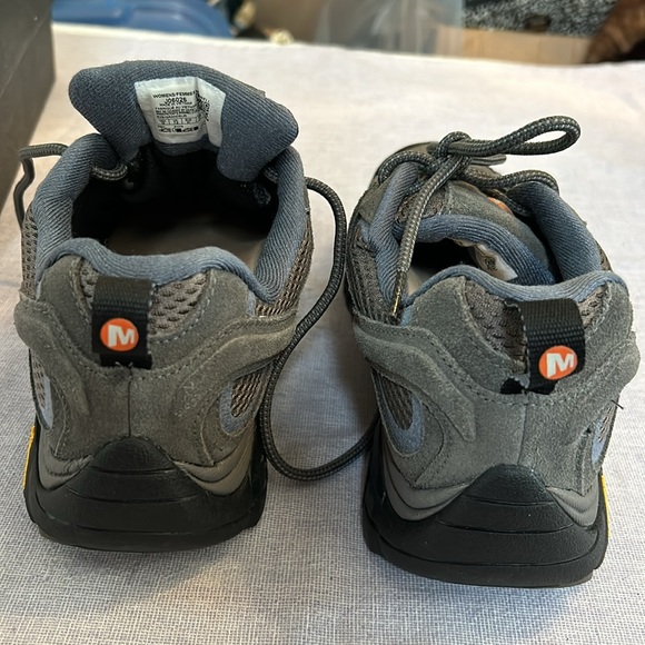 NWT Merrell shoes - Picture 6 of 9